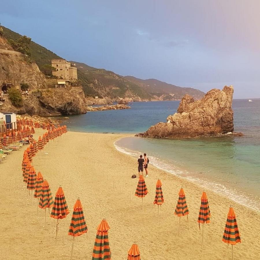 Dume Cosy Apt - Central - Near The Beach With A.C. Monterosso al Mare Exterior foto