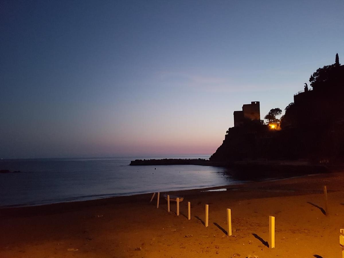Dume Cosy Apt - Central - Near The Beach With A.C. Monterosso al Mare Exterior foto
